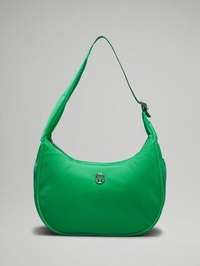 Lululemon Kelly Green Bag